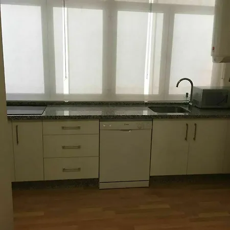 With 3 Bedrooms In Estepona, With Wonderful Sea View, Enclos Apartment *